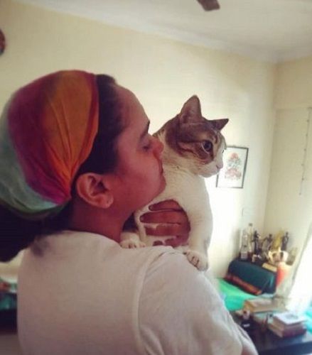 Kalyanee Mulay with her pet cat
