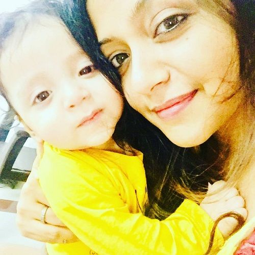 Pariva Pranati with her son