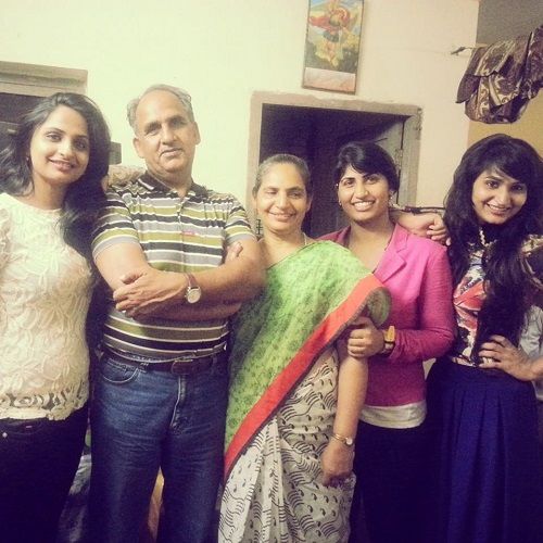 Dimpal Bahl with her family