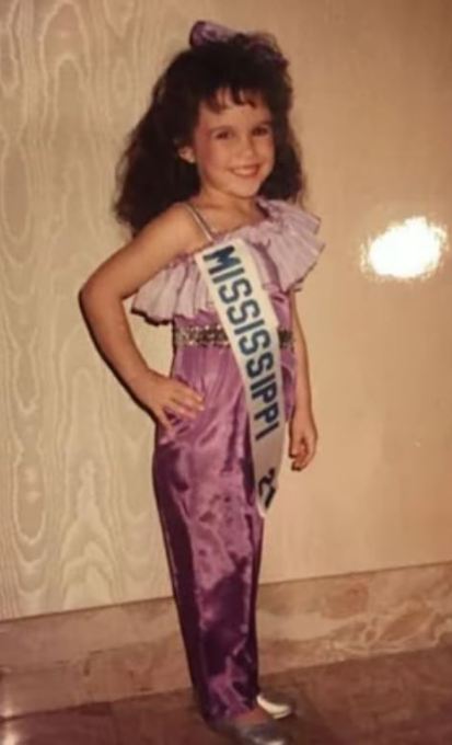 Lacey Chabert in Miss Jr. Mississippi, wearing an outfit made by her grandmother
