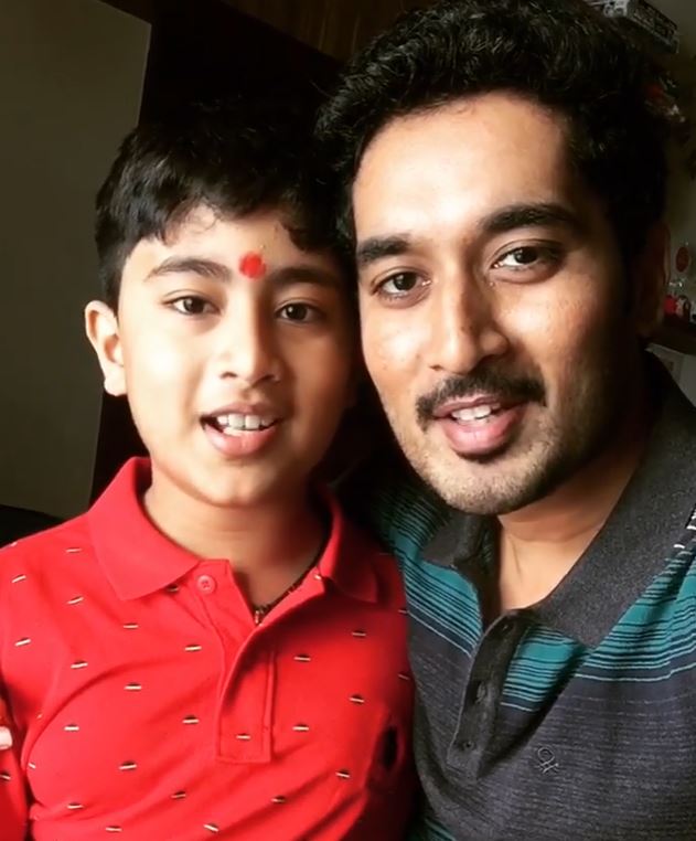 Nirupam Paritala with his son