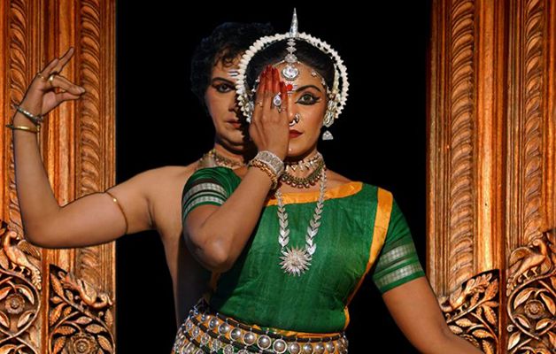 Sandhya Manoj performing Ardhnaarishwara