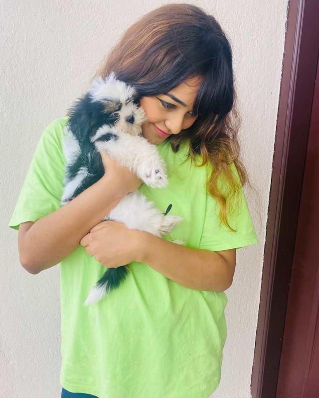 Dhanushree with her dog, Zuzi