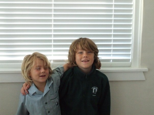 A childhood picture of Finn Allen (right) along with his younger brother, Jordy Allen