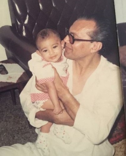 Aadar Malik's childhood picture with his grandfather