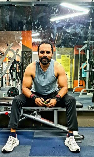 Chakravarthy Chandrachud in the gym