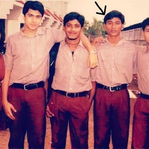 Dhanush with his schoolmates
