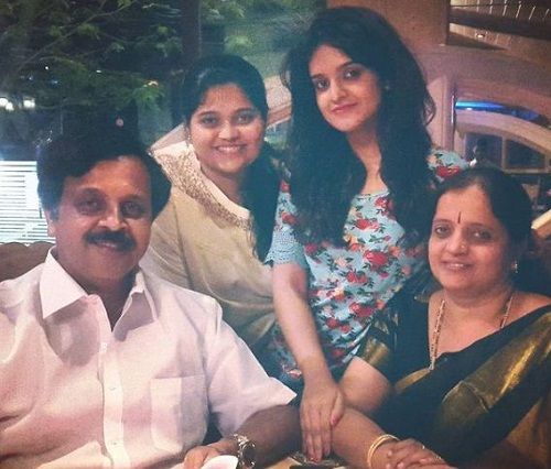 Vyjayanthi Adiga with her parents and sister