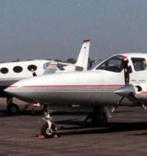 A Cessna C501 plane