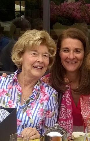 Melinda Gates with her mother