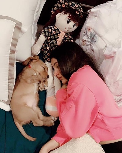 Shaylee Krishen with her pet dog
