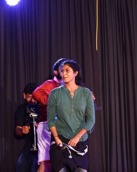 Aisha Sultana during a play