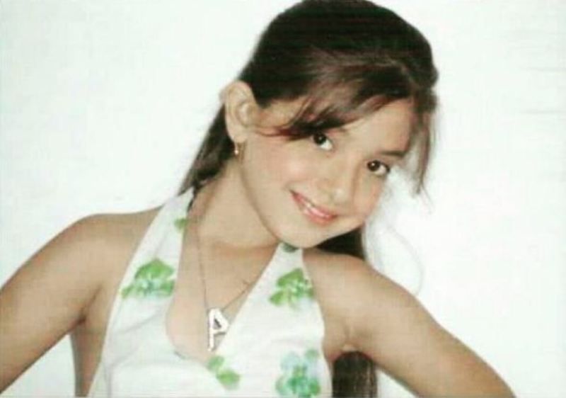 Arisha Razi's childhood picture