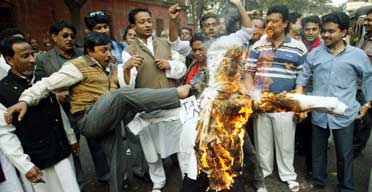 Muslims burn an effigy of author Taslima Nasrin during protests in Kolkata in 2008