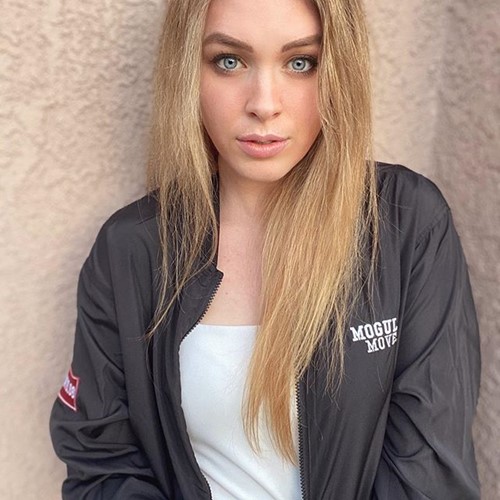 QTCinderella Height, Age, Boyfriend, Biography, Wiki, Net Worth