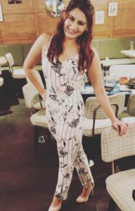Vedika Bhandari Wiki, Height, Age, Boyfriend, Family, Biography & More ...