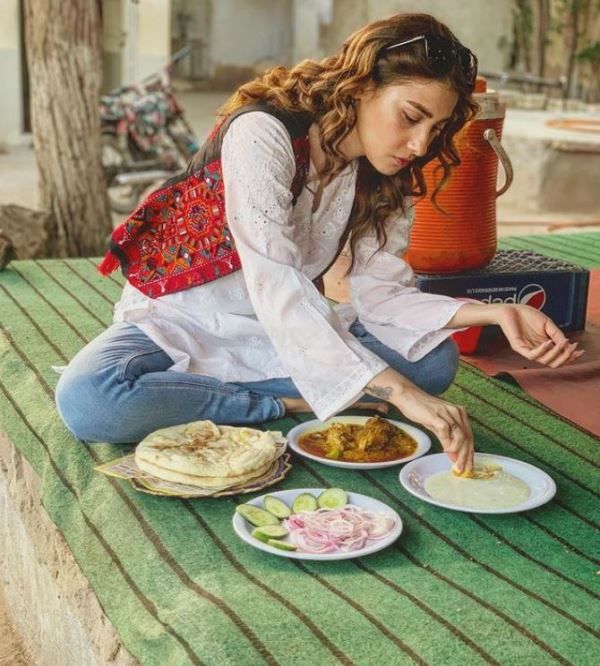 Hina Altaf enjoying her food