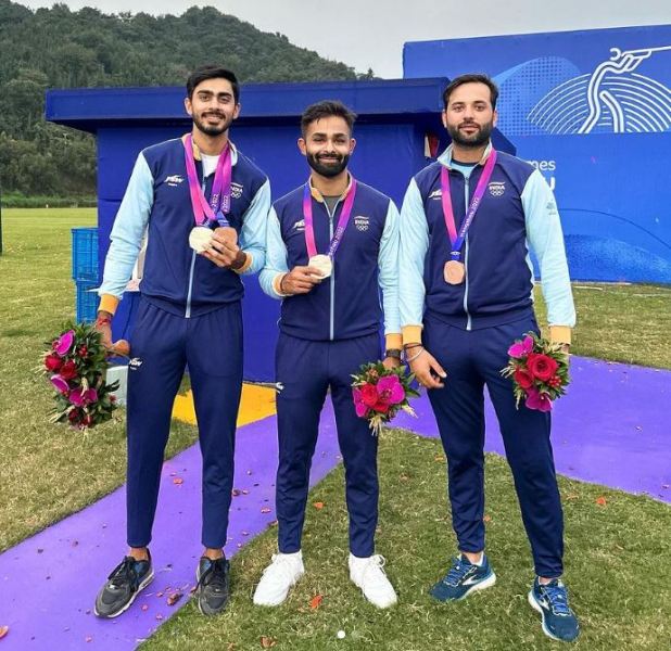 Angad Vir Singh Bajwa, along with his team, after winning bronze at the 2023 Asian Games