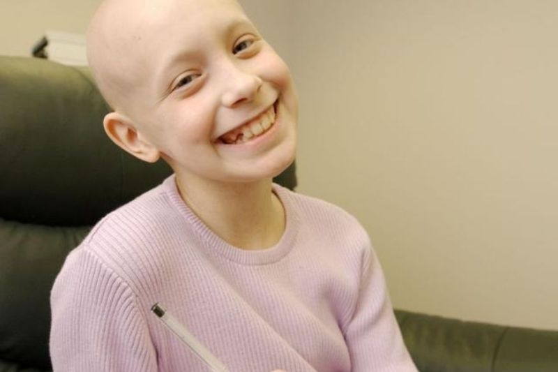 Hayley Arceneaux at the age of ten while suffering from bone cancer