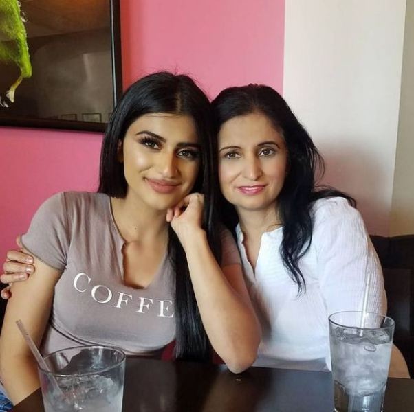Puneet Kaur with her mother