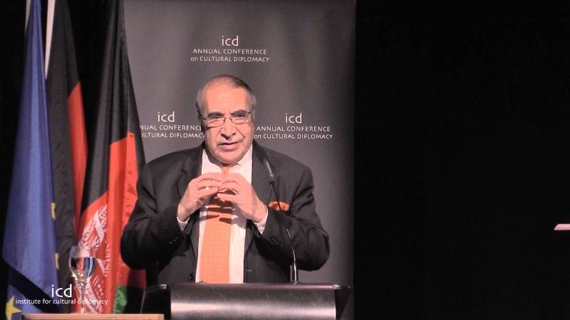 Ali Ahmad Jalali giving a lecture at the Institute for Cultural Diplomacy