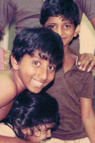 Anandha Kannan with his brother and sister