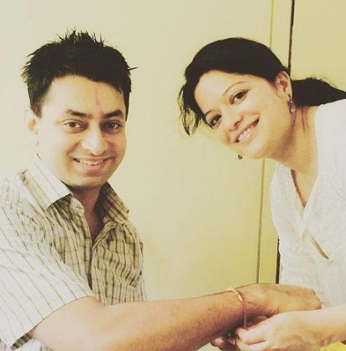 Arzoo Govitrikar with her brother