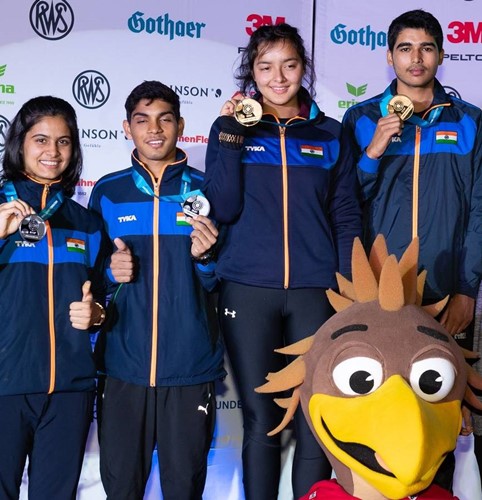 Devanshi Rana (3rd L to R) with her teammates after winning the gold medal