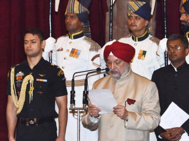 Hardeep Singh Puri swearing-in as the Minister of State in the Ministry of Housing and Urban Affairs and Ministry of Commerce and Industry