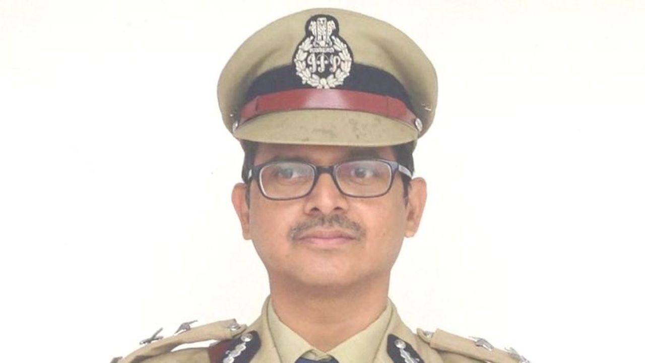 Amitabh Thakur Wiki, Height, Age, Wife 