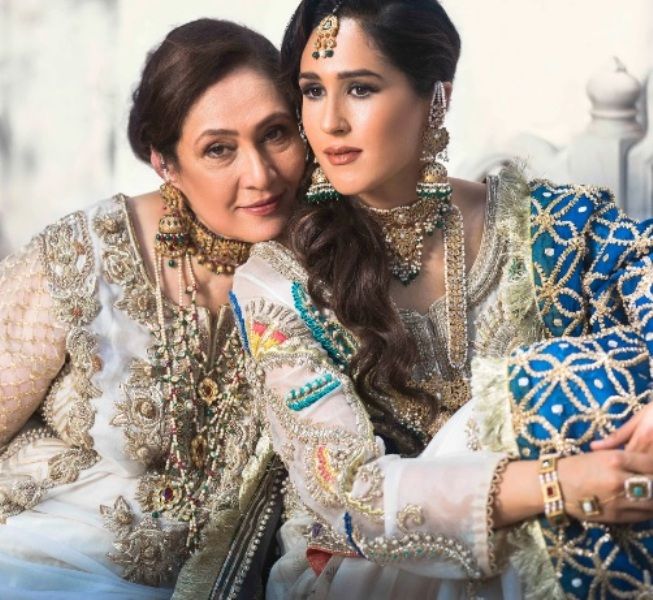 Mira Sethi with her mother