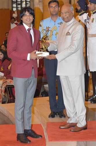 Neeraj Chopra receiving the Arjuna Award 2018