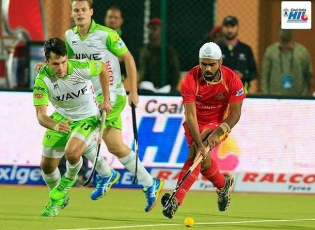 Simranjeet during the Hockey India League (HIL) 2017