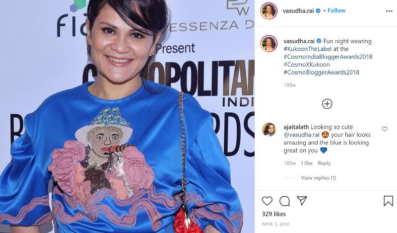 Vasudha Rai posing at the Cosmo India Blogger awards 2018