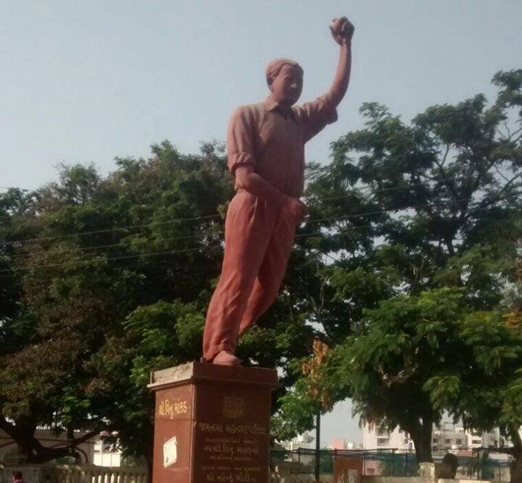 Vinoo Mankad statue in Jamnagar, Gujarat