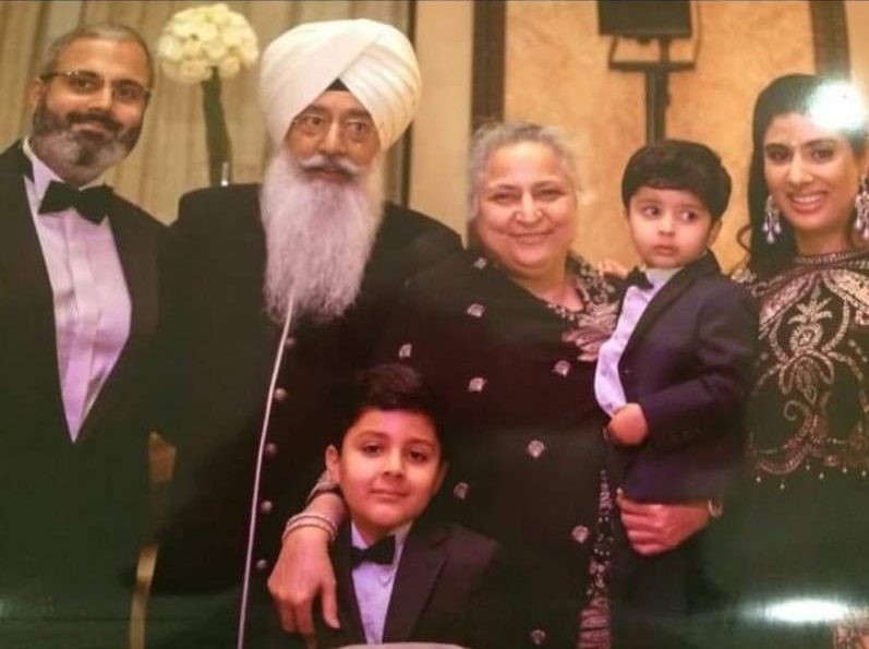Gurinder Singh Dhillon with his wife, son, daughter-in-law and grandchildren