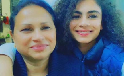 Harmilan Kaur with her mother