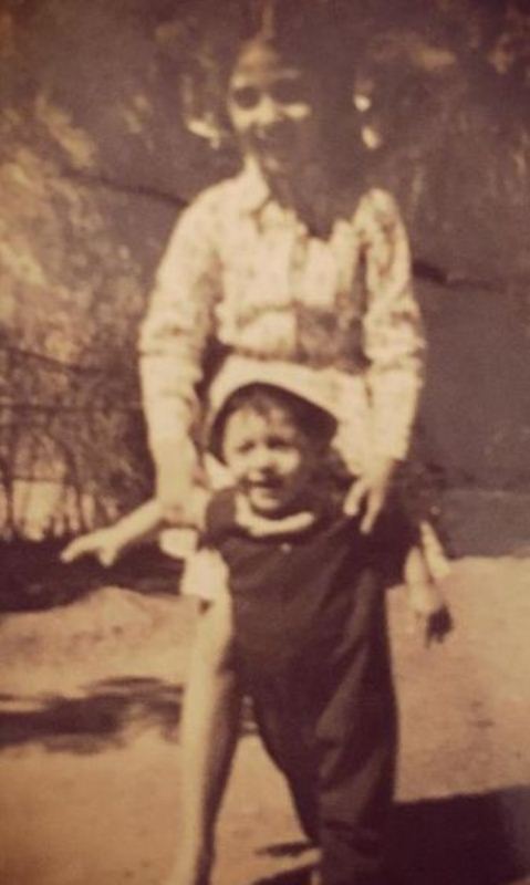 Kaizzad as a kid with his sister