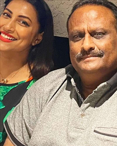 Kranti Redkar with her father-in-law, Dnyandeo Wankhede
