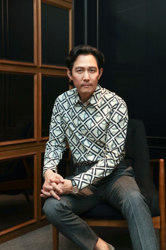 Lee Jung-jae Wiki, Height, Age, Wife, Children, Family, Biography ...