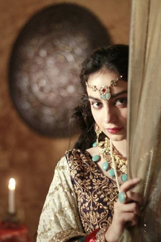 Mehar Bano's look in ‘Mor Mahal'