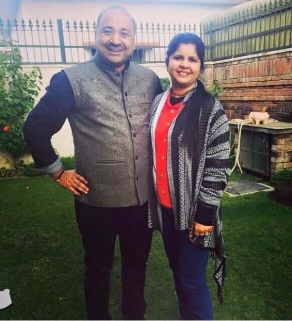 Raghav Juyal parents
