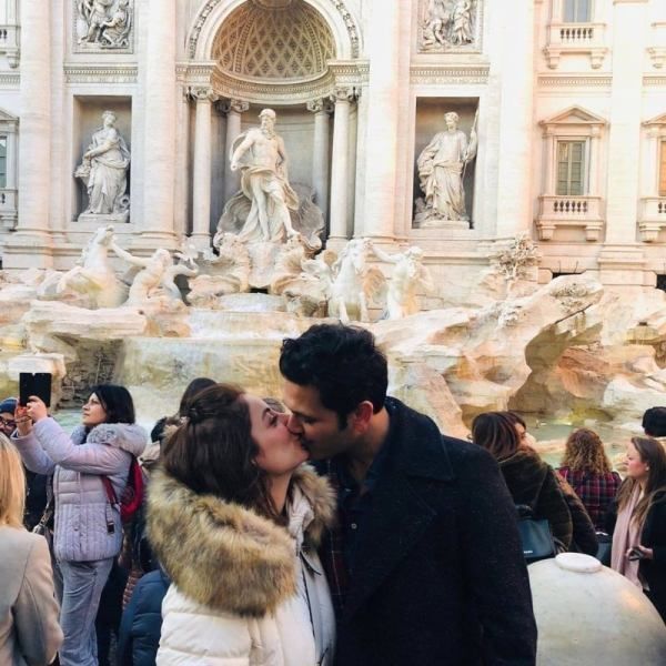 Sarwat Gilani kissing her husband on the streets of Rome