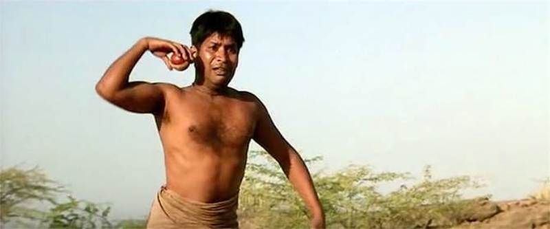 Aditya Lakhia as 'Kachra' in the movie 'Lagaan'