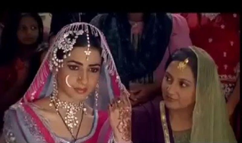 Priya in the movie 'Bhairavi'