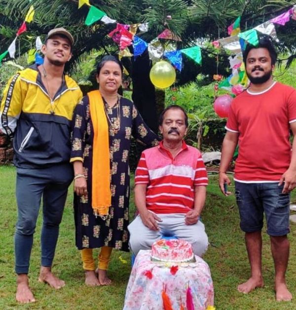 Sanket Gaonkar with his parents and brother