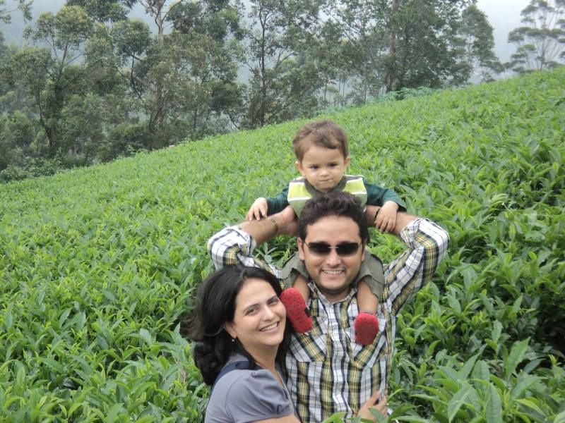 Amish Tripathi with wife Preeti and his son Neel 