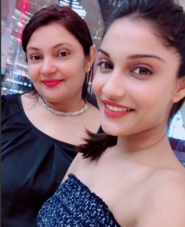 Ishita with her mother