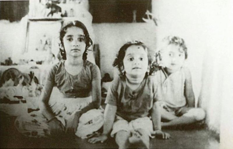 Neeli Bendapudi with her sisters when she was a kid