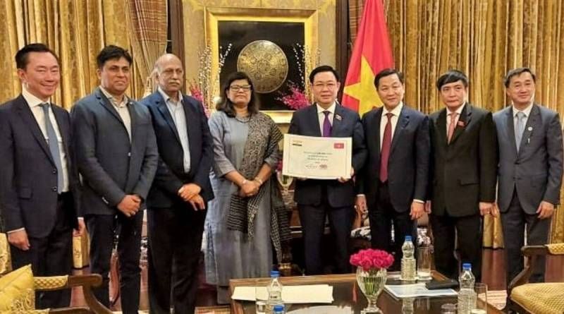 Suchitra Ella, Joint Managing Director, Bharat Biotech with Vuong Dinh Hue, President of National Assembly Socialist Republic of Vietnam along with their team